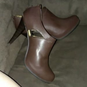 Brown ankle boots Worthington